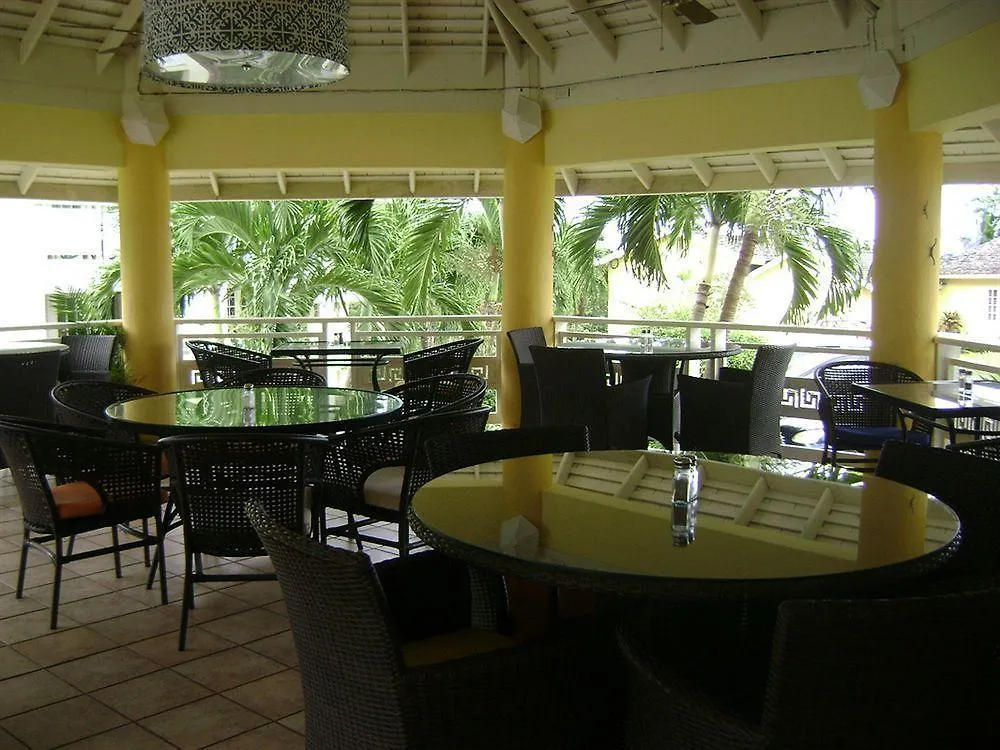 Condos At The Ridge Ocho Rios Aparthotel